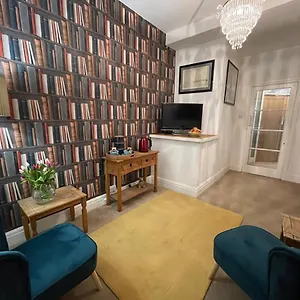  Apartment G&t
